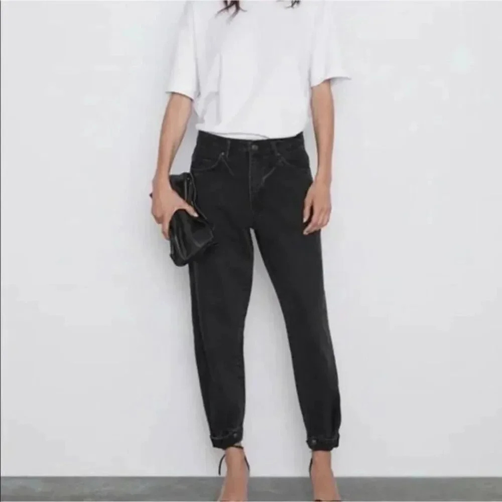 Zara Black Denim Relaxed Baggy Snap-Ankle Jeans